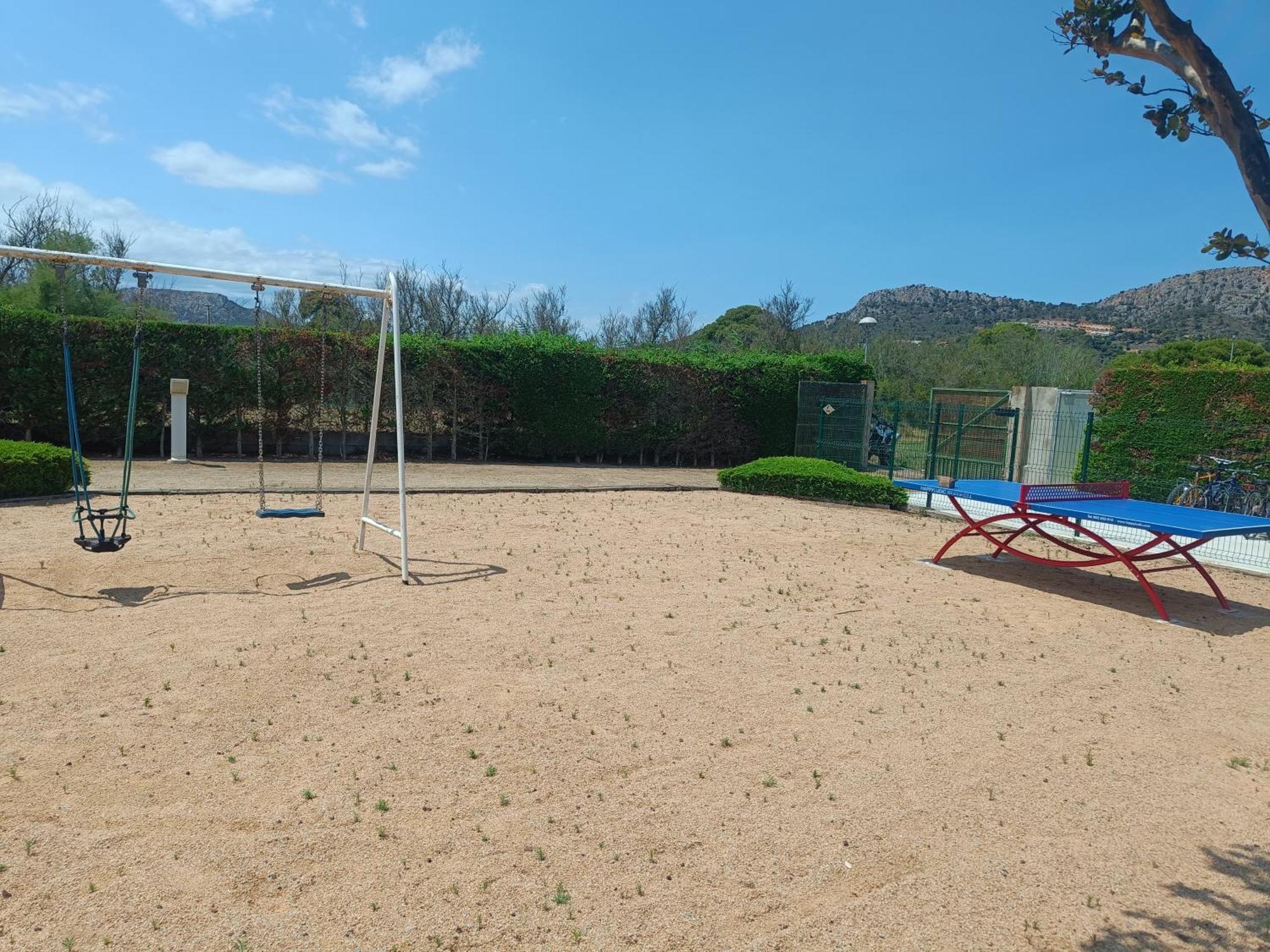 Cozy With Pool Close To & Nature Appartement